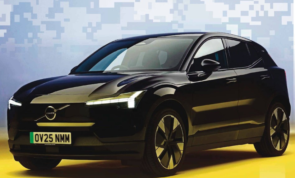 SMALL PREMIUM SUV OF THE YEAR VOLVO EX30